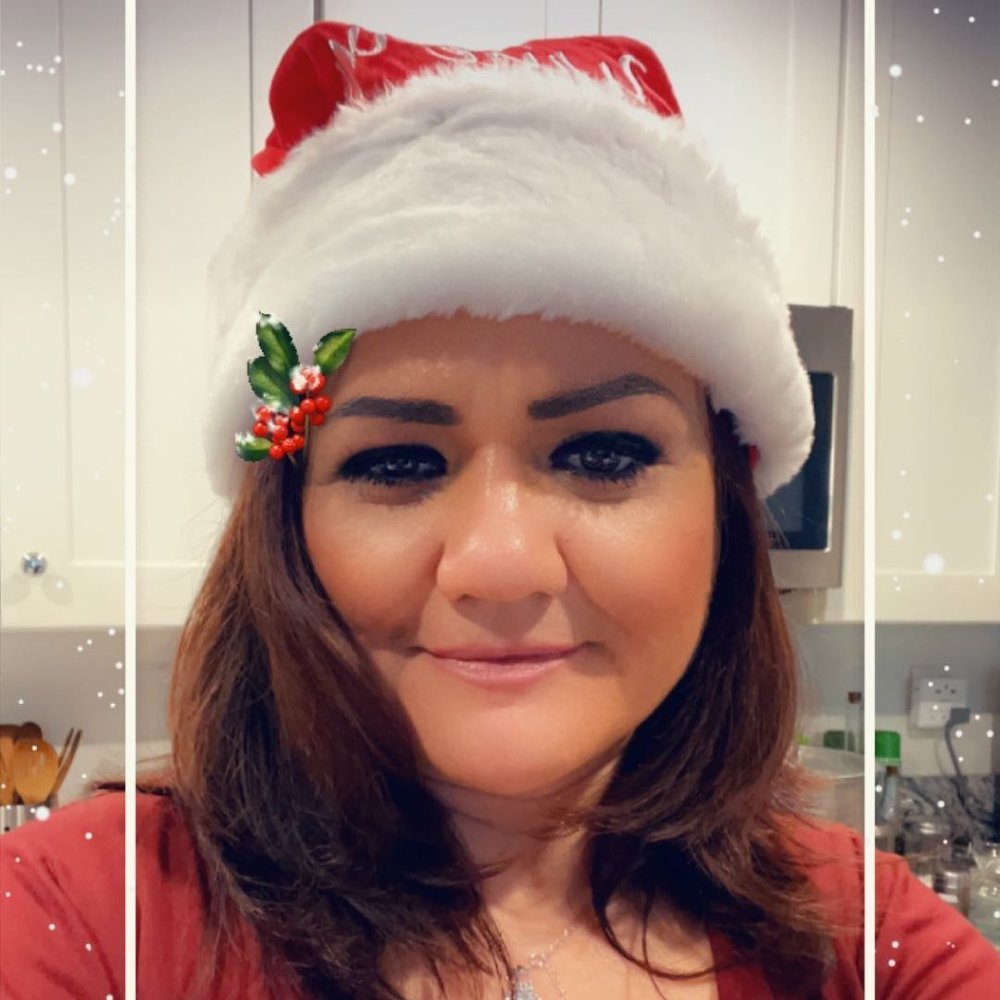 Meet your Posher, Roxana